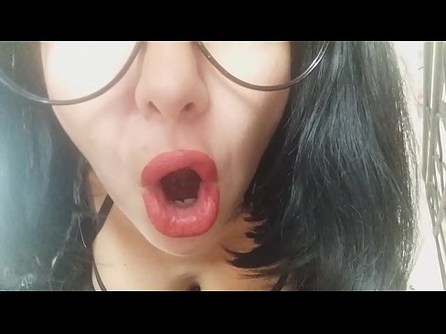 ❤️ Heval, dêya te îro nahêle tu biçî dibistanê... Pir hewcedariya min bi te heye... ❤️❌ Sluts li me ️❤